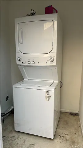 $2,850 | 4061 West 132nd Street, Unit C, Hawthorne, CA 90250