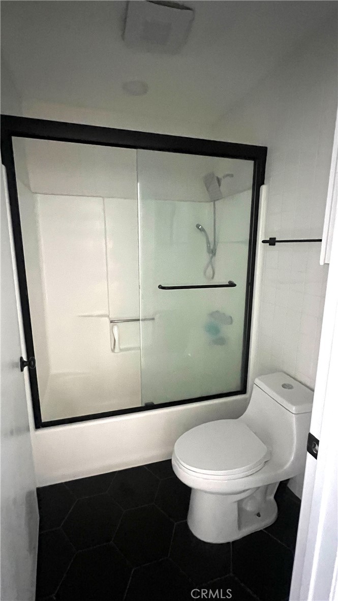 4061 West 132nd Street, Unit C Hawthorne, CA 90250 - Photo 9 of 17