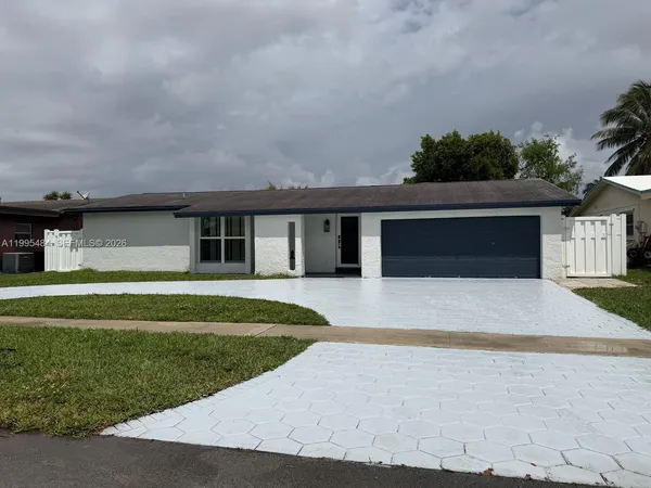 $4,600 | 11921 Northwest 31st Place, Sunrise, FL 33323