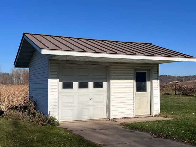 $1,200,000 | S2547 Highway 58, La Valle, WI 53941