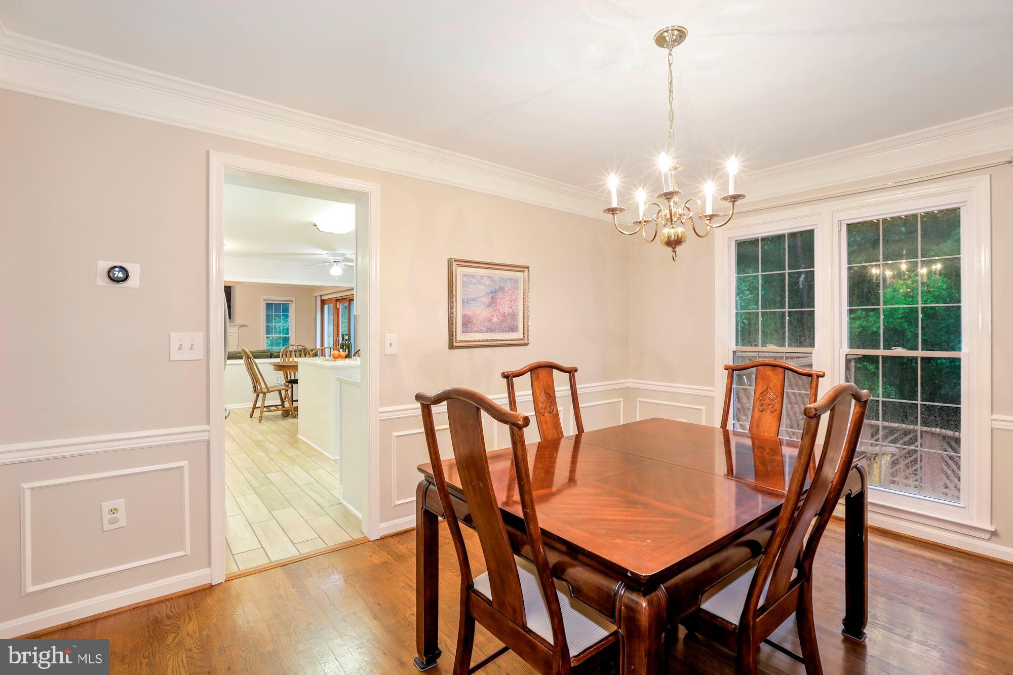 8604 Compass Court Laurel, MD 20708 - Photo 9 of 41 Dining room