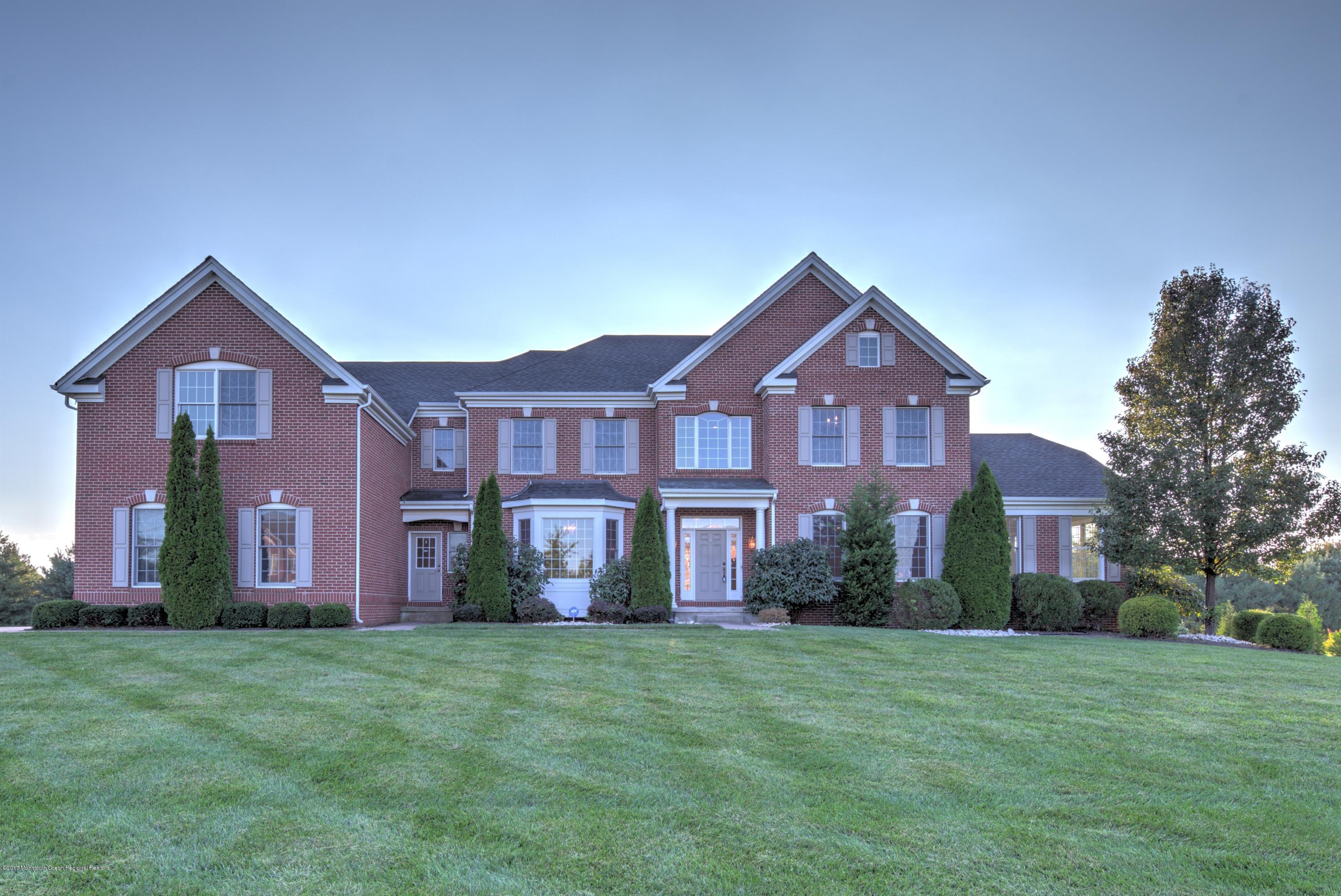 22 Ridgeview Way Allentown, NJ 08501 - Photo 1 of 33 001_FRONT
