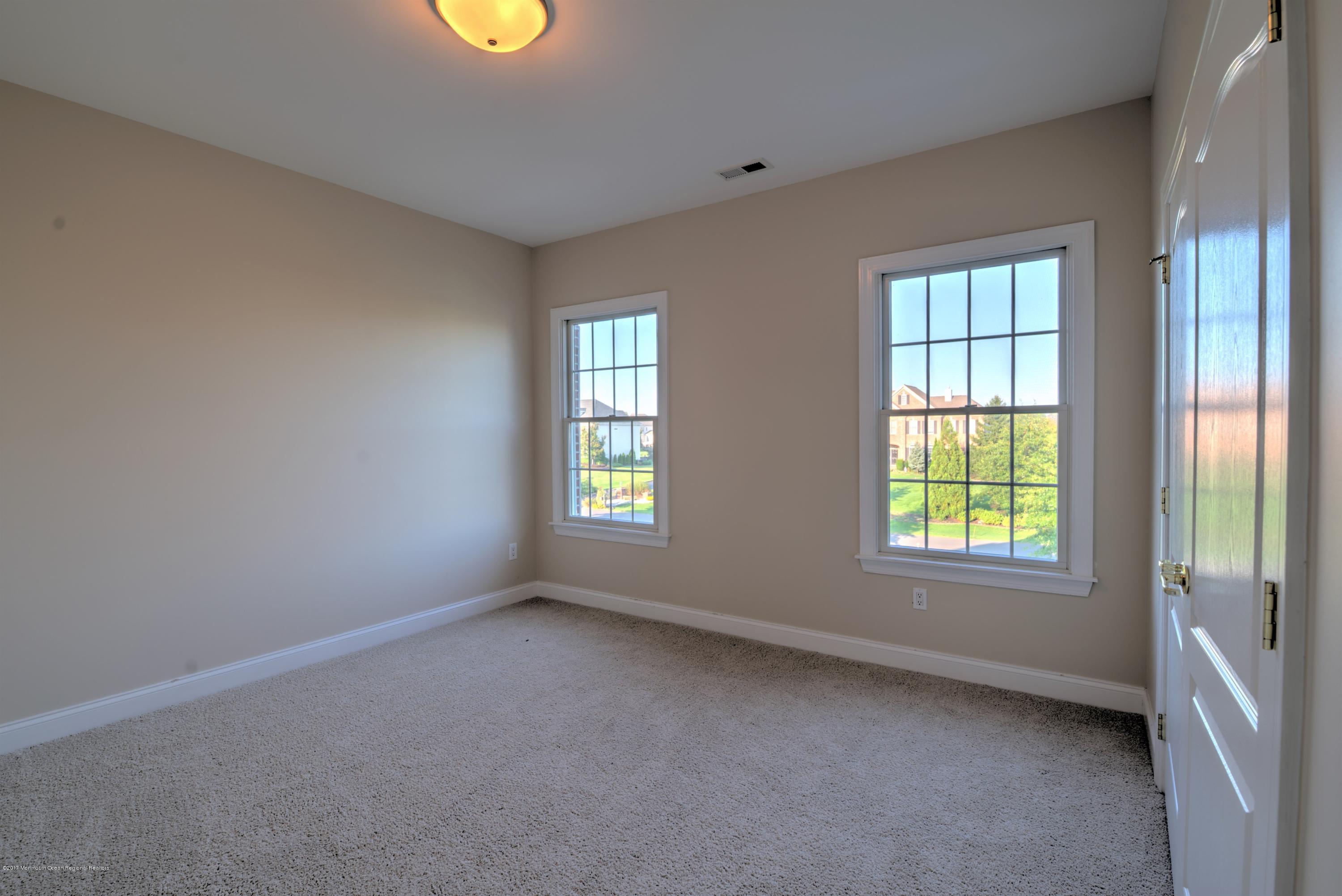22 Ridgeview Way Allentown, NJ 08501 - Photo 23 of 33 023_BEDROOM
