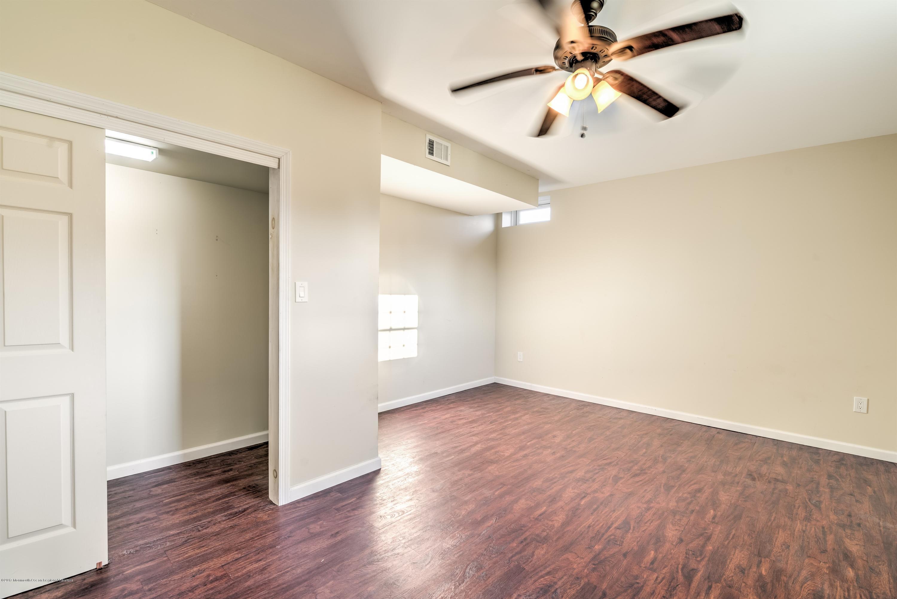 22 Ridgeview Way Allentown, NJ 08501 - Photo 27 of 33 027_LOWER LEVEL