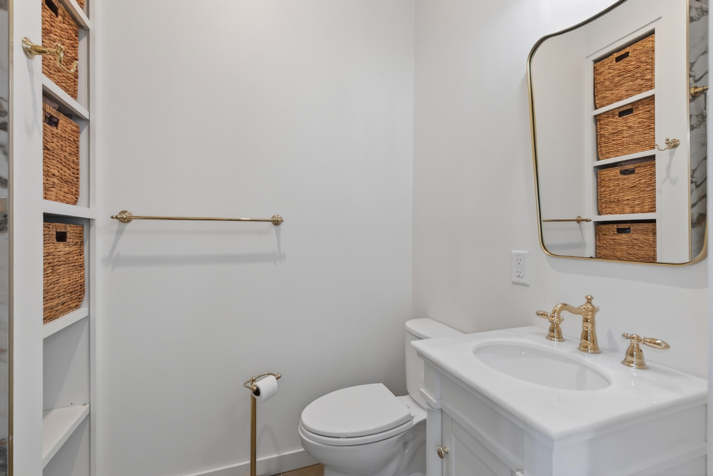 62 St Lawrence Street, Unit 2 Portland, ME 04101 - Photo 26 of 36 DSC02602