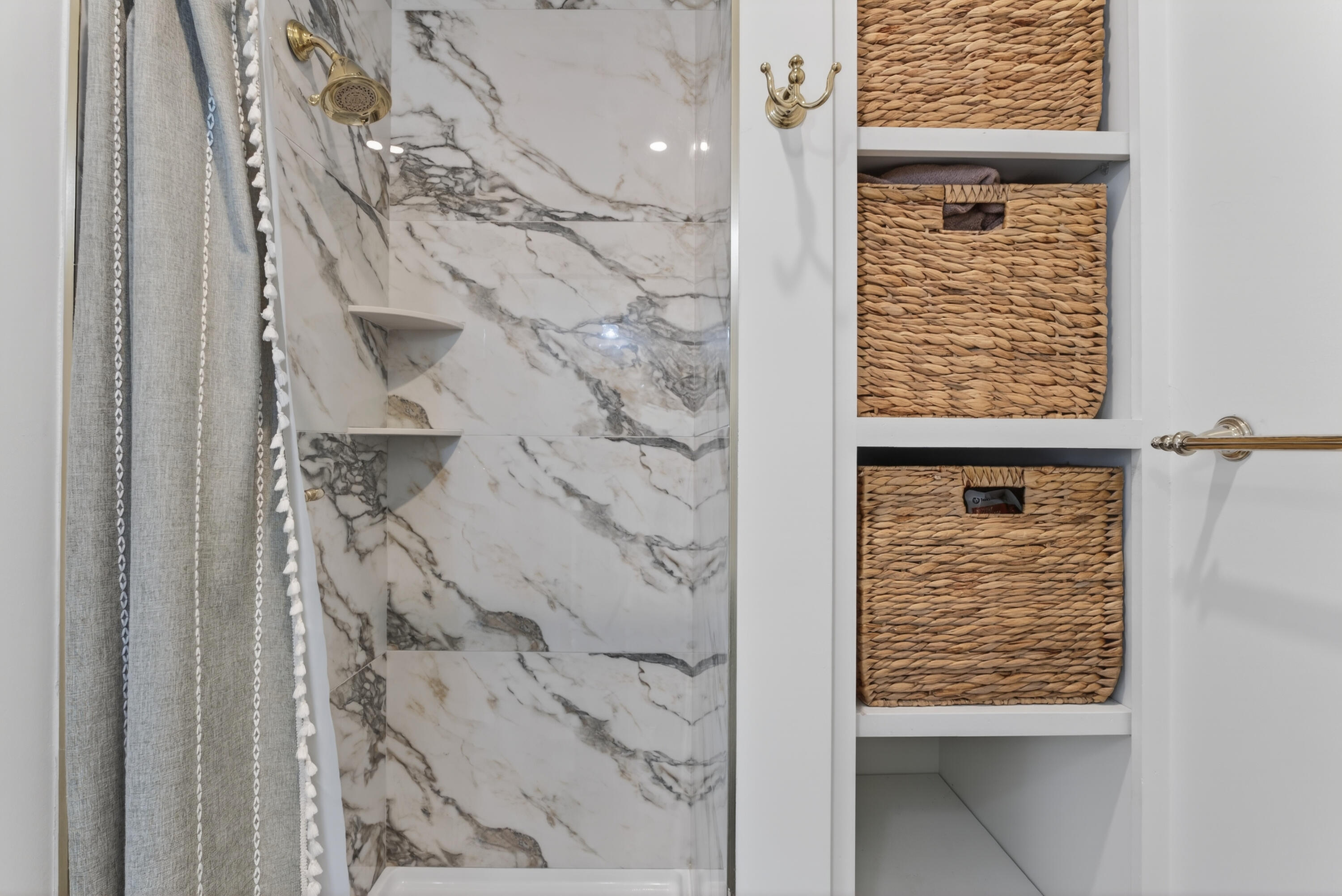 62 St Lawrence Street, Unit 2 Portland, ME 04101 - Photo 27 of 36 DSC02607