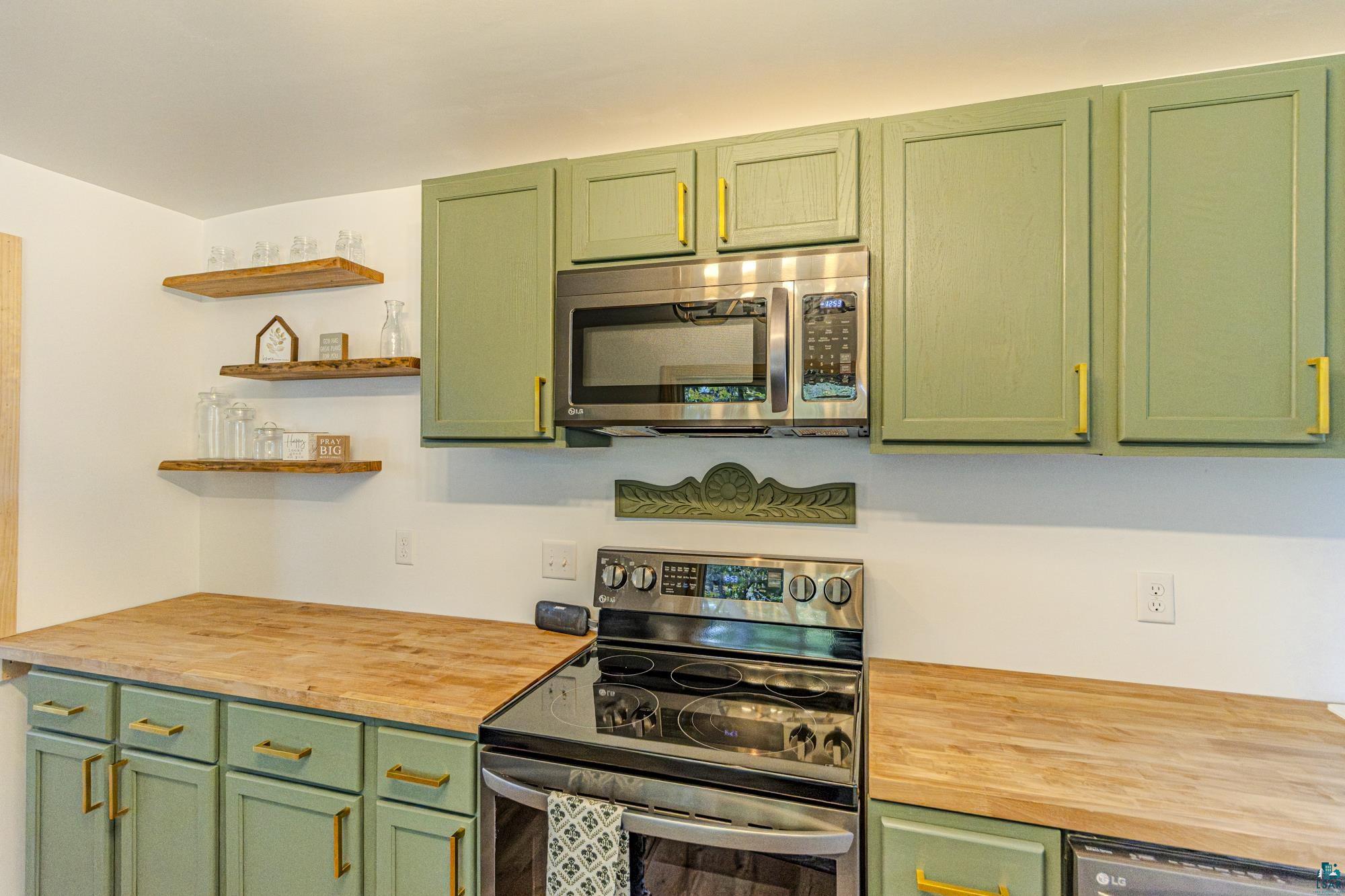 190 Onigum Road Ely, MN 55731 - Photo 4 of 65 Gallery Image 4