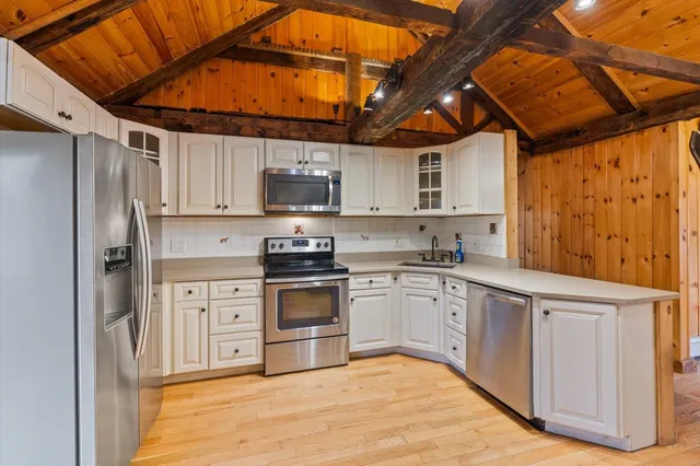 $610,000 | 240 Forest Lake Road, Winchester, NH 03470