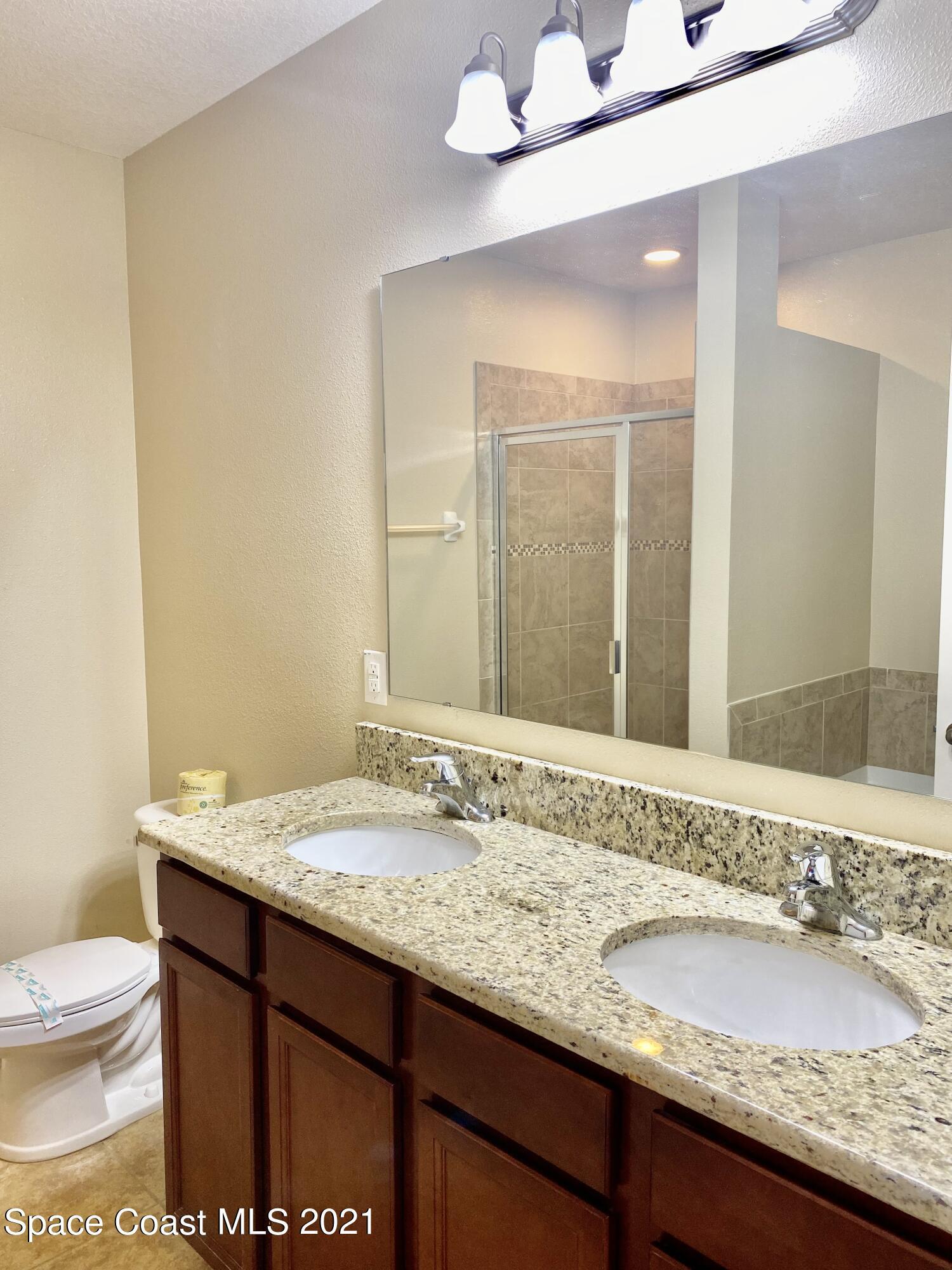 760 Fiddleleaf Circle Melbourne, FL 32904 - Photo 19 of 37 IMG_E8471