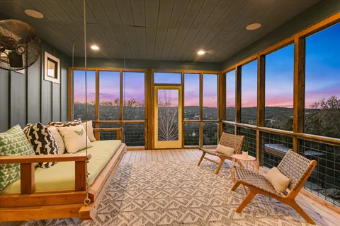 $1,300,000 | 211 South Ronay Drive, Spicewood, TX 78669