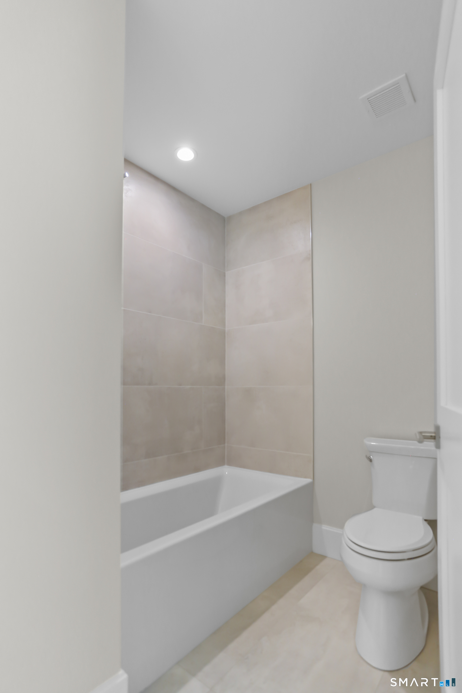 110 Porters Hill Road Trumbull, CT 06611 - Photo 21 of 47 a bathroom with a toilet and a bathtub