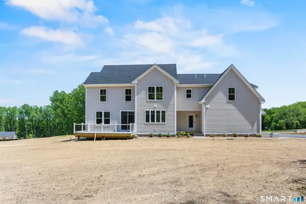 $1,899,999 | 110 Porters Hill Road, Trumbull, CT 06611