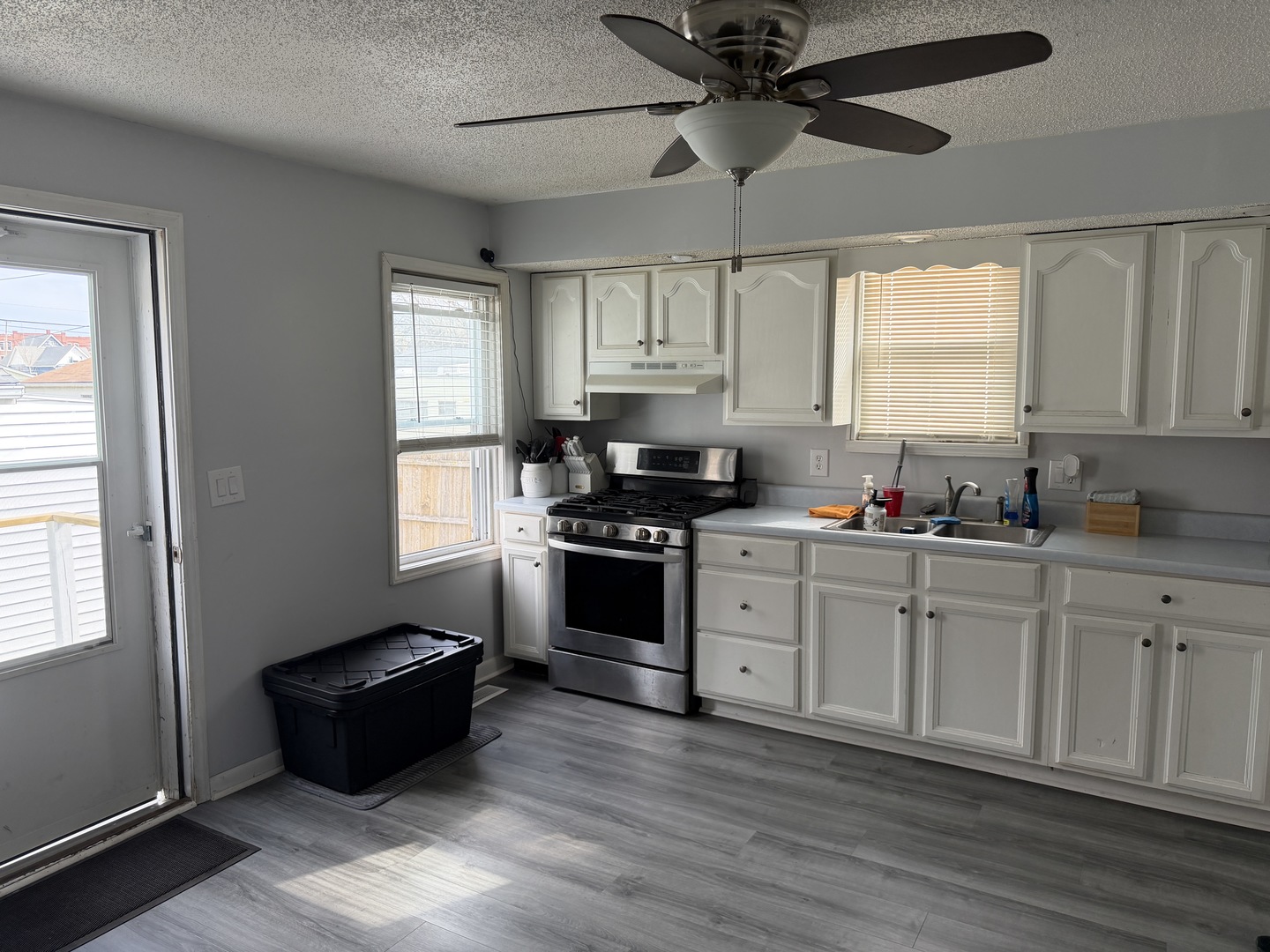 430 West Washington Street Hoopeston, IL 60942 - Photo 3 of 20