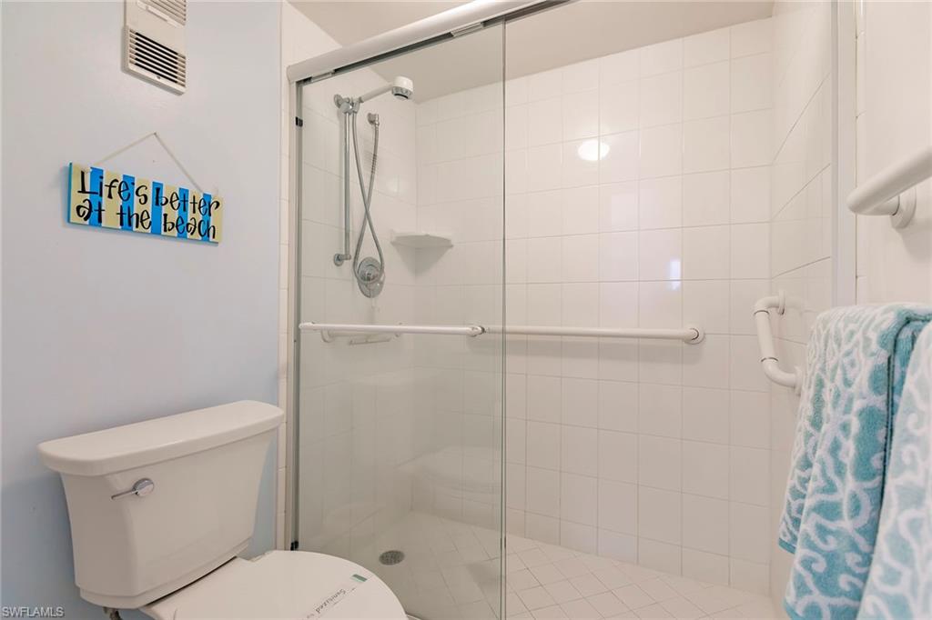 260 Seaview Court, Unit 1609 Marco Island, FL 34145 - Photo 19 of 29