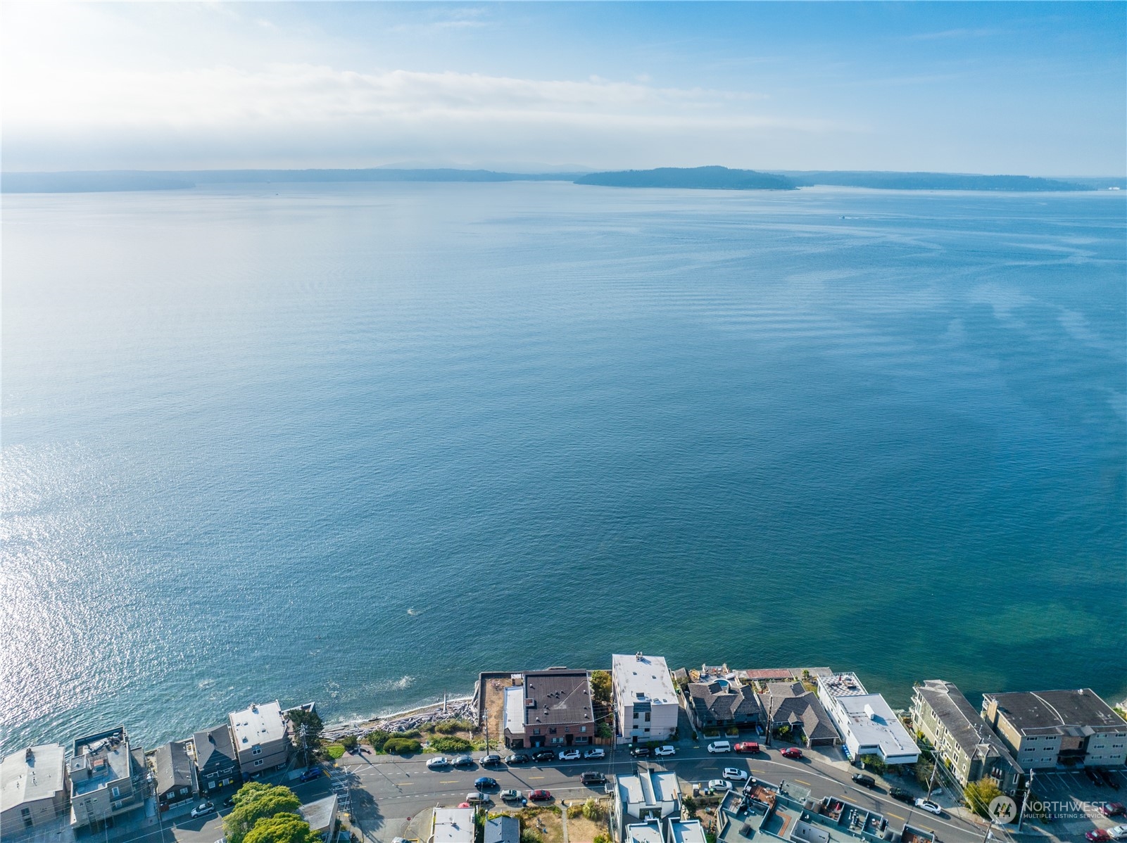 4027 Beach Drive Southwest Seattle, WA 98116 - Photo 7 of 15