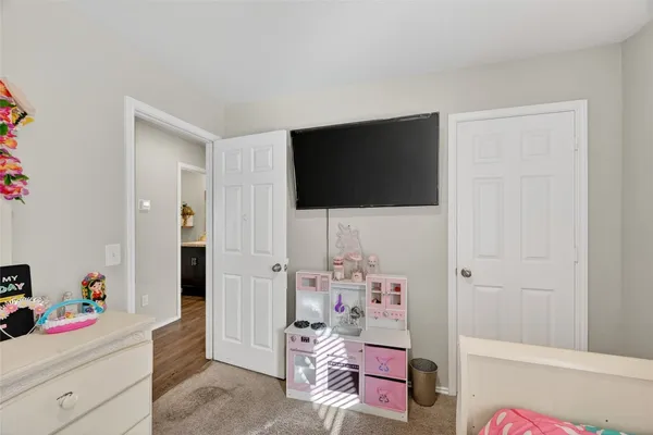 $2,075 | 7918 Globe Thistle Lane, Houston, TX 77016