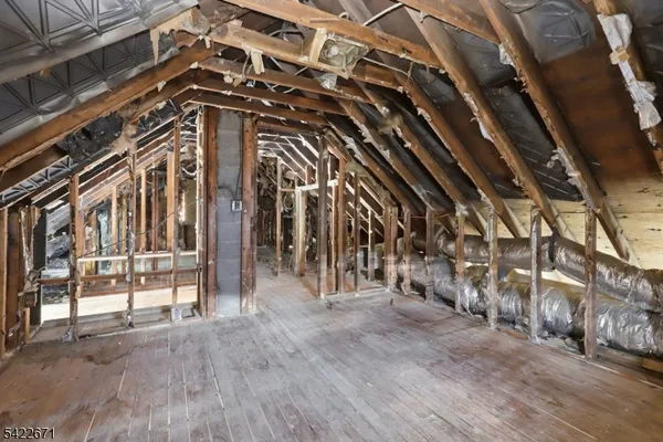 $350,000 | 1155 Ringwood Avenue, Pompton Lakes, NJ 07442