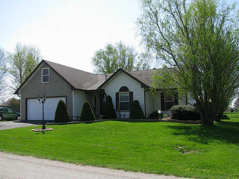 3382 Westward Road Spencer, IN 47460 - Photo 2 of 17 Gallery Image 2