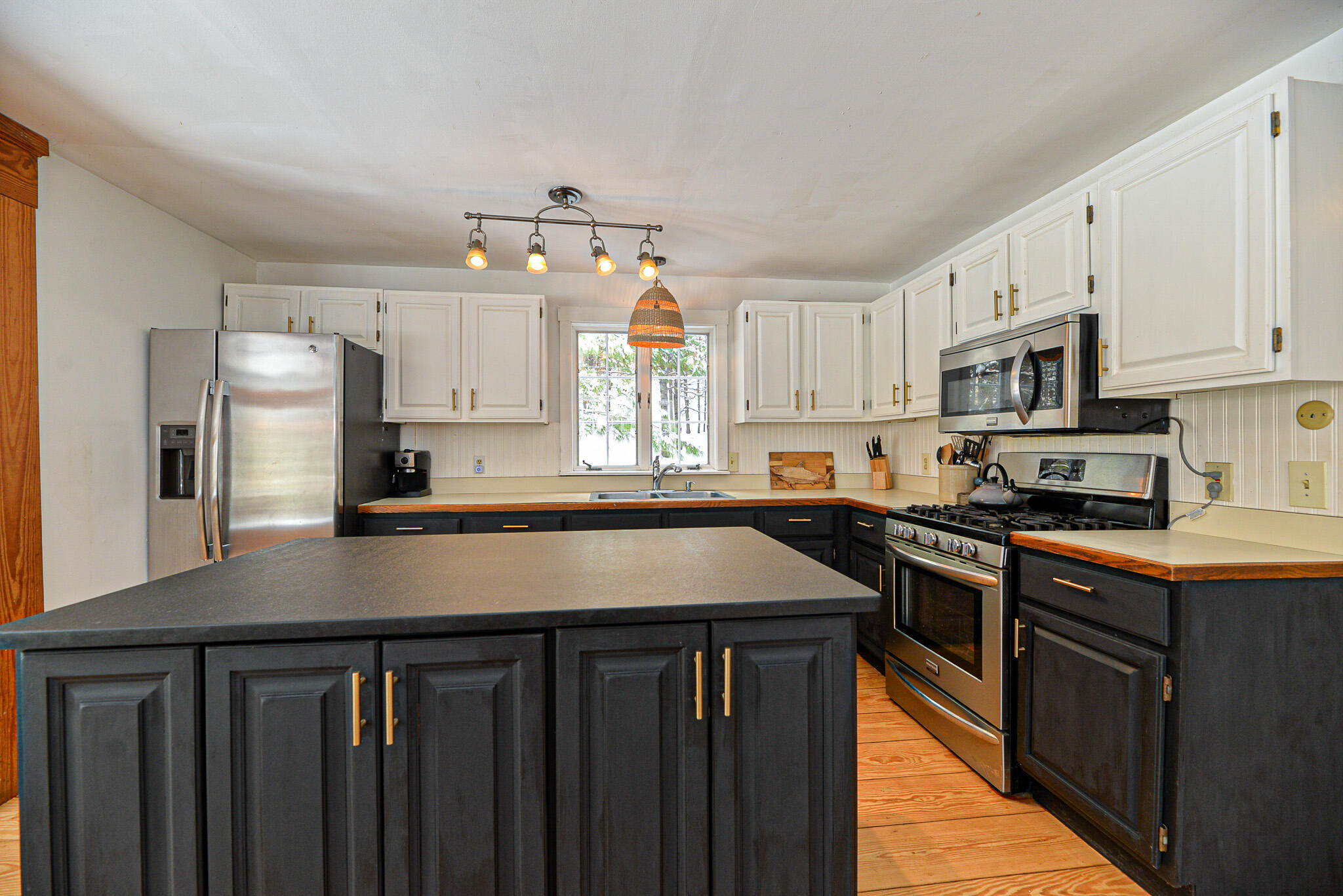 498 Little River Road Lebanon, ME 04027 - Photo 13 of 46 SRS_5461