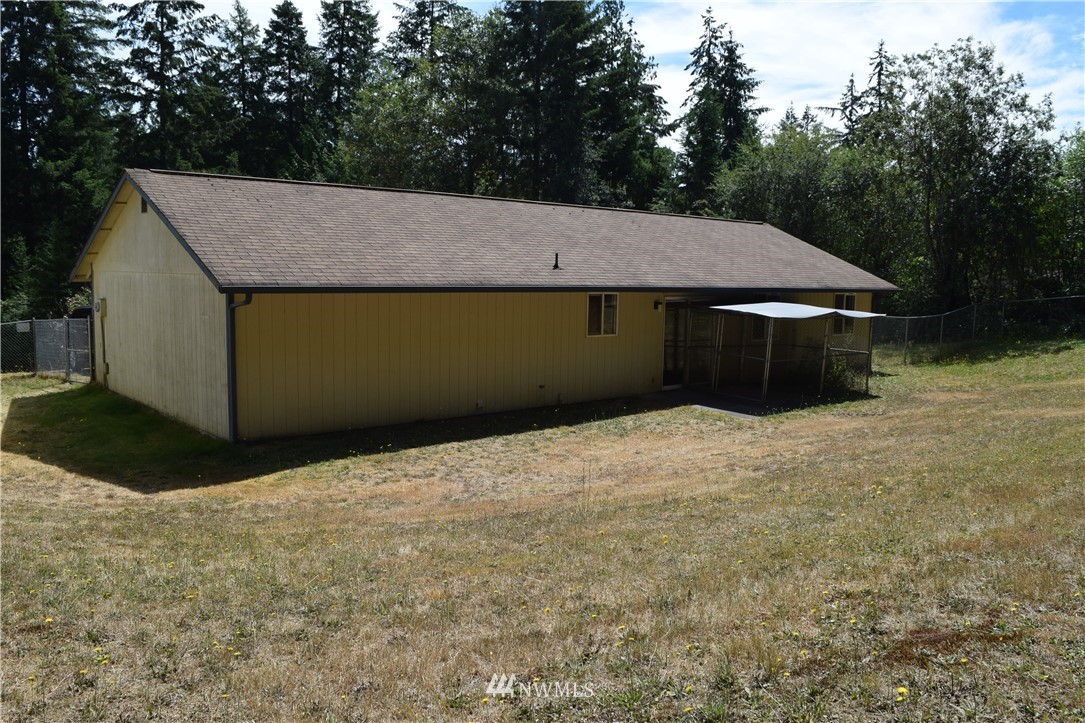 1520 East Trails Road Belfair, WA 98528 - Photo 23 of 25 Gallery Image 23