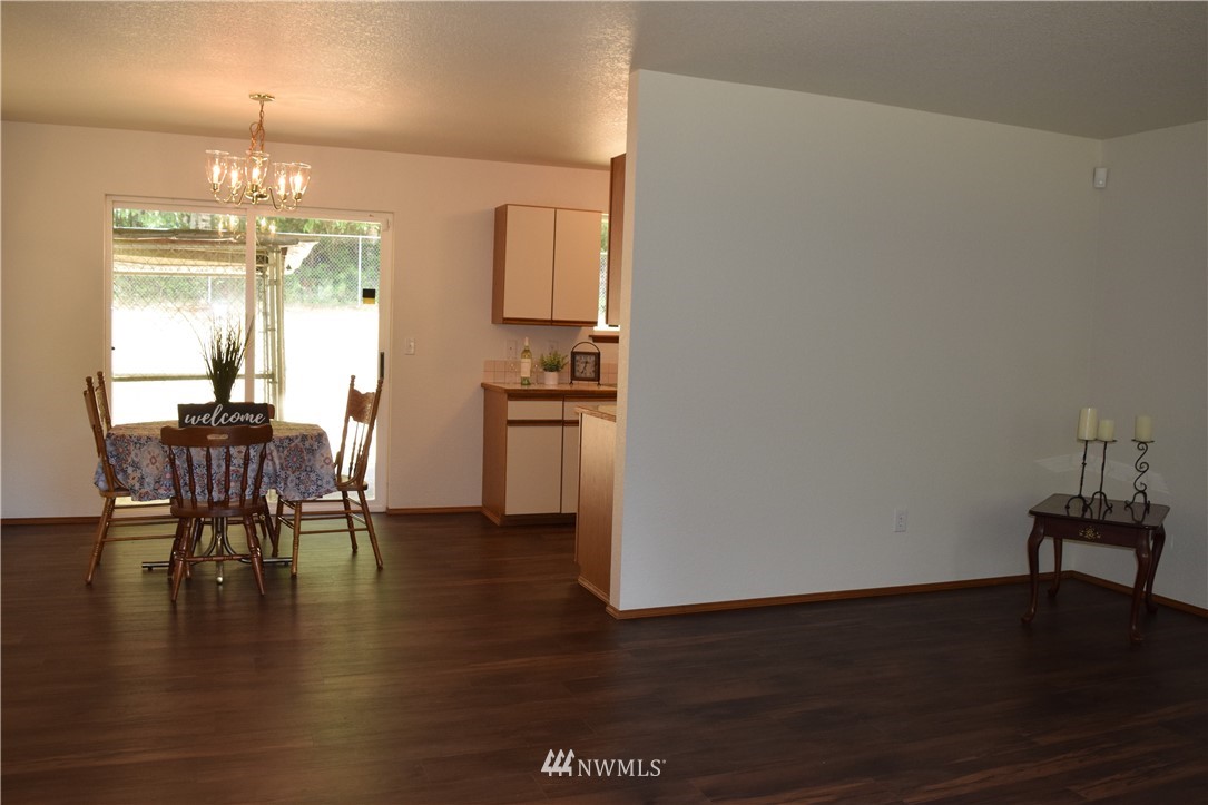 1520 East Trails Road Belfair, WA 98528 - Photo 9 of 25 Gallery Image 9
