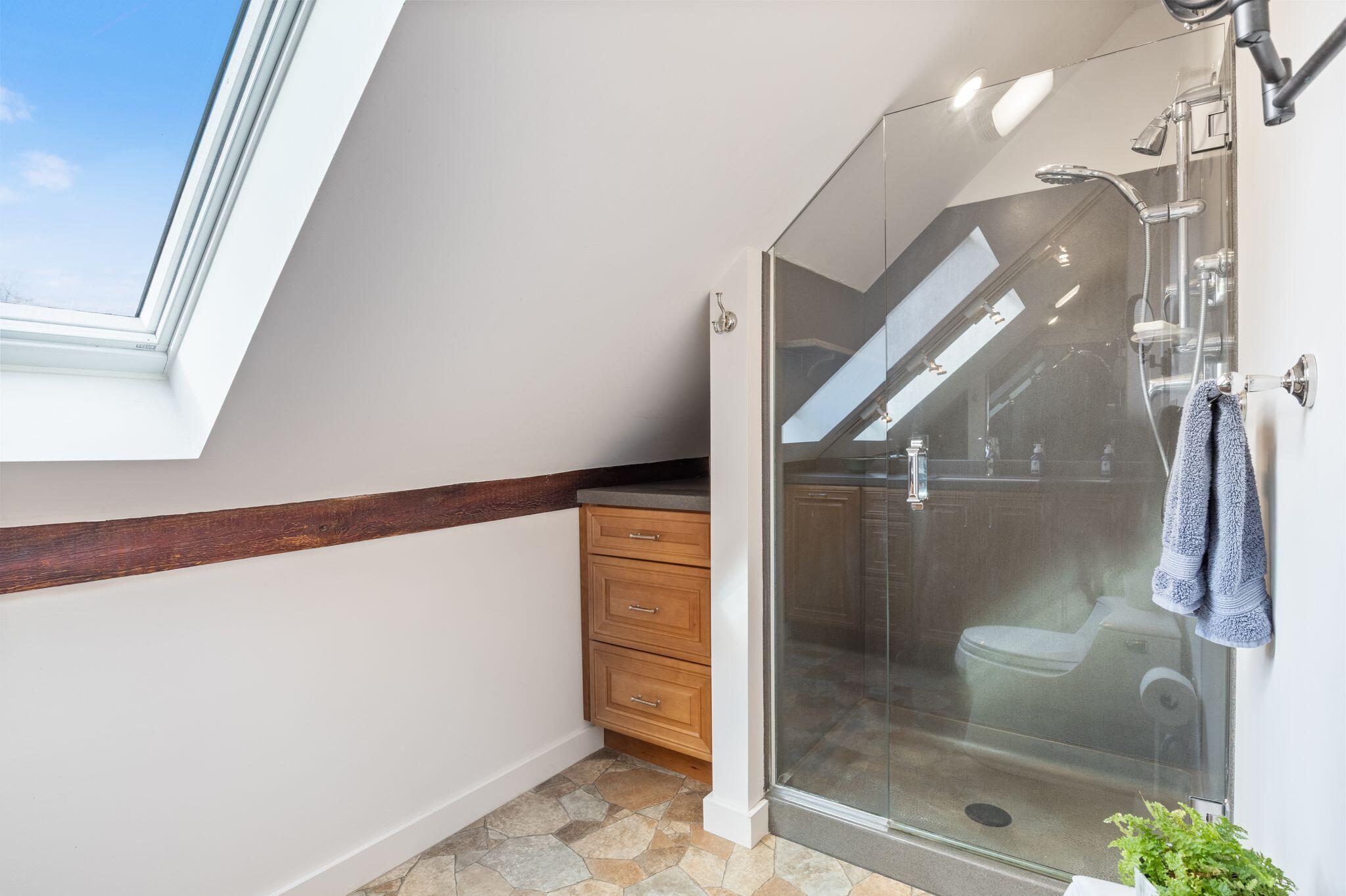 88-90 Old Pool Road Biddeford, ME 04005 - Photo 14 of 46 88-90_Old_Pool_Rd_32