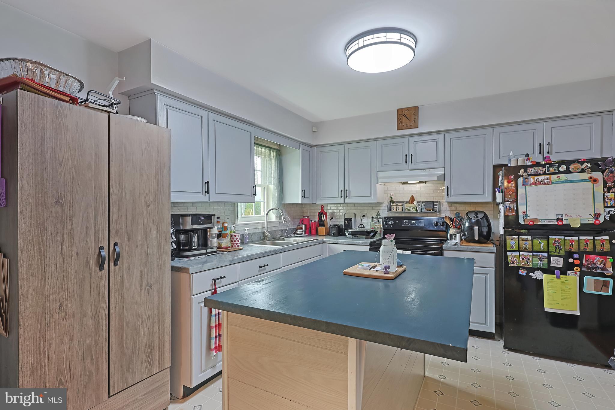 1414 Old Furnace Road Ridgeley, WV 26753 - Photo 8 of 52