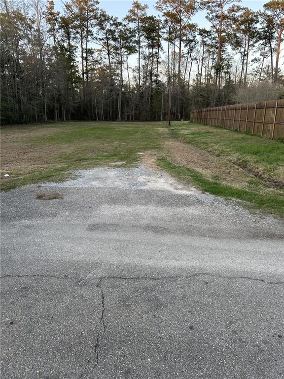 2251 Labarre Street Mandeville, LA 70448 - Photo 6 of 10