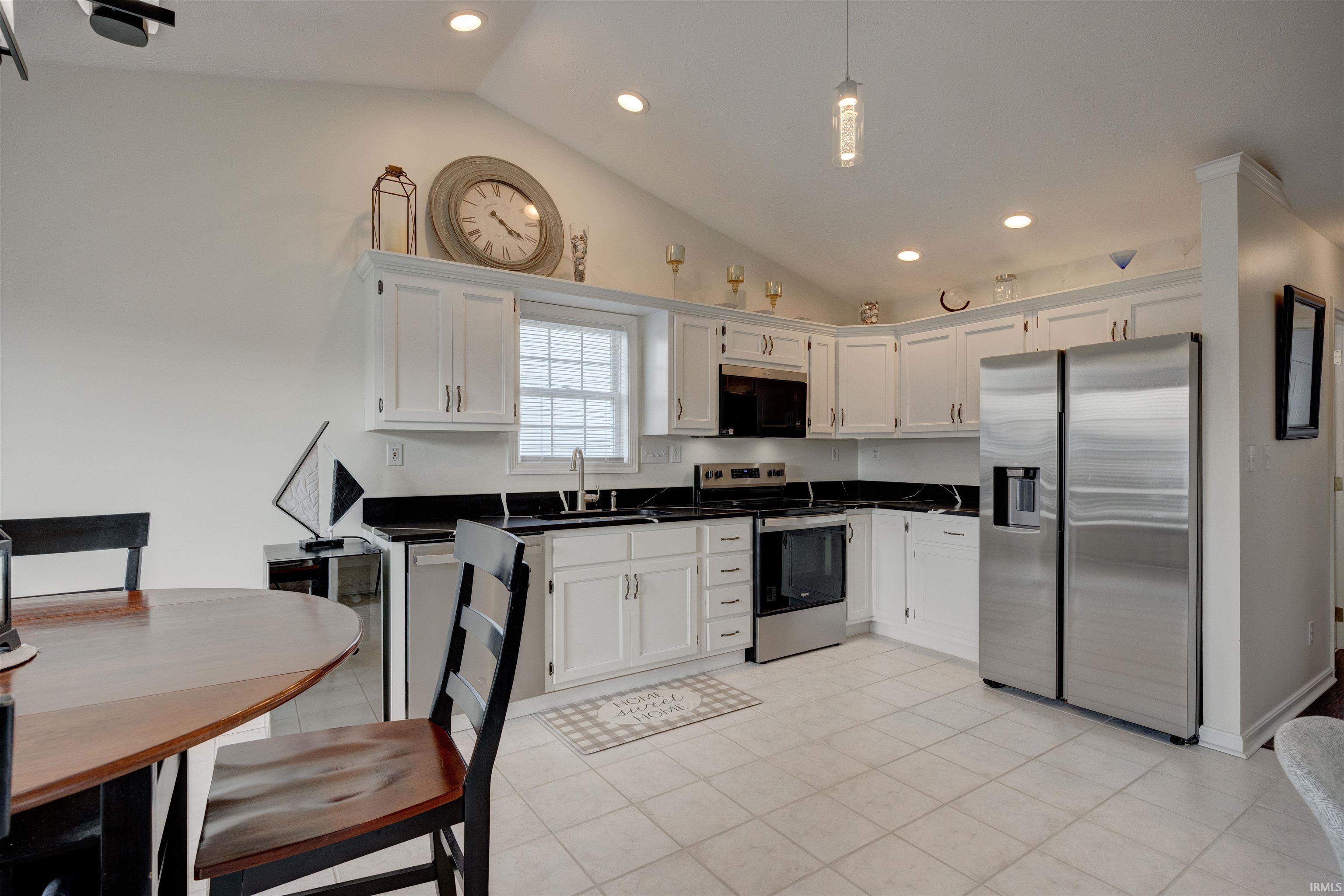 4155 Country Ridge Drive Newburgh, IN 47630 - Photo 27 of 36