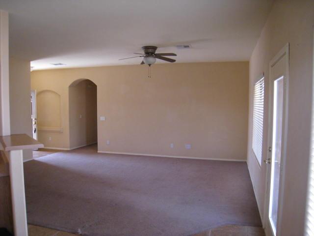 13867 South Durango Road Arizona City, AZ 85123 - Photo 4 of 14 living