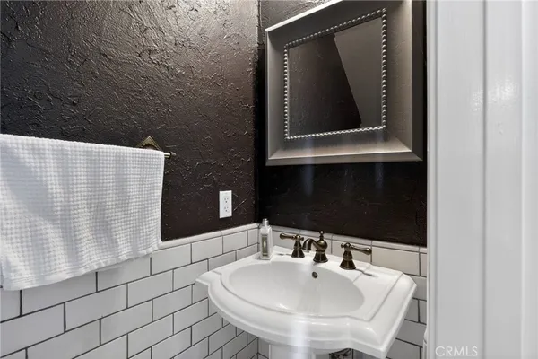 $489,000 | 28867 Conejo View Drive, Agoura Hills, CA 91301
