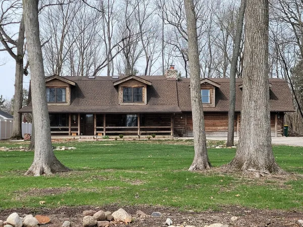 $500,000 | 4615 East 2619th Road, Sandwich, IL 60548