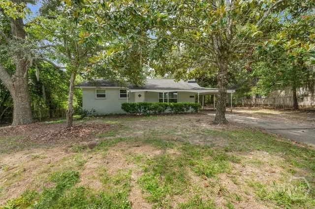 $1,700 | 1319 East 69th Street, Savannah, GA 31404