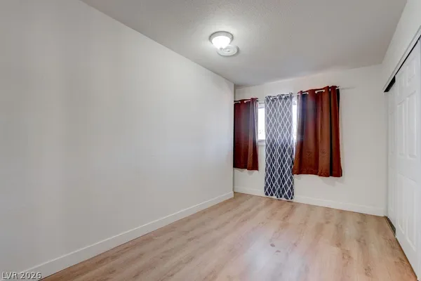 $3,075 | 1489 Santa Anita Drive, Las Vegas, NV 89119