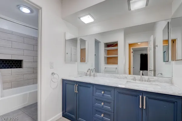 $3,075 | 1489 Santa Anita Drive, Las Vegas, NV 89119