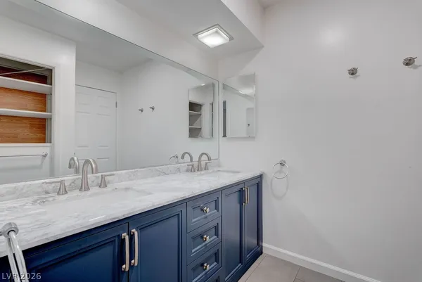 $3,075 | 1489 Santa Anita Drive, Las Vegas, NV 89119