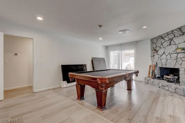 $3,075 | 1489 Santa Anita Drive, Las Vegas, NV 89119