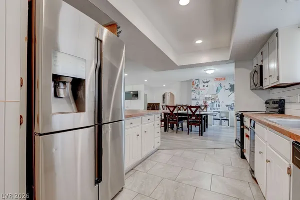 $3,075 | 1489 Santa Anita Drive, Las Vegas, NV 89119