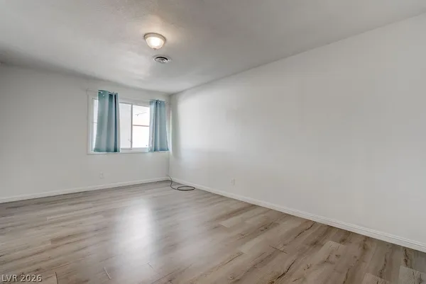 $3,075 | 1489 Santa Anita Drive, Las Vegas, NV 89119