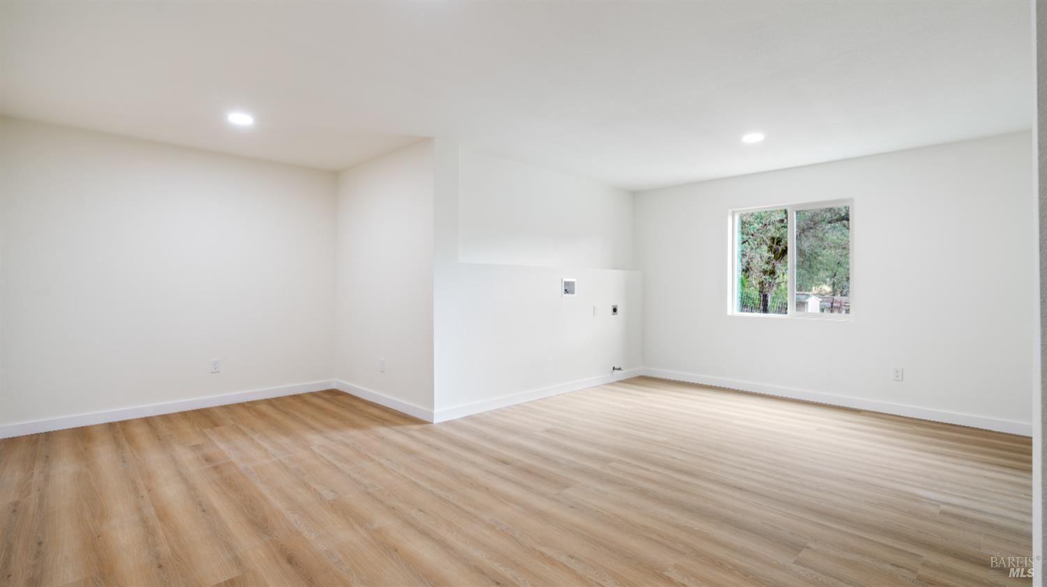 19331 Moon Ridge Road Hidden Valley Lake, CA 95467 - Photo 31 of 44