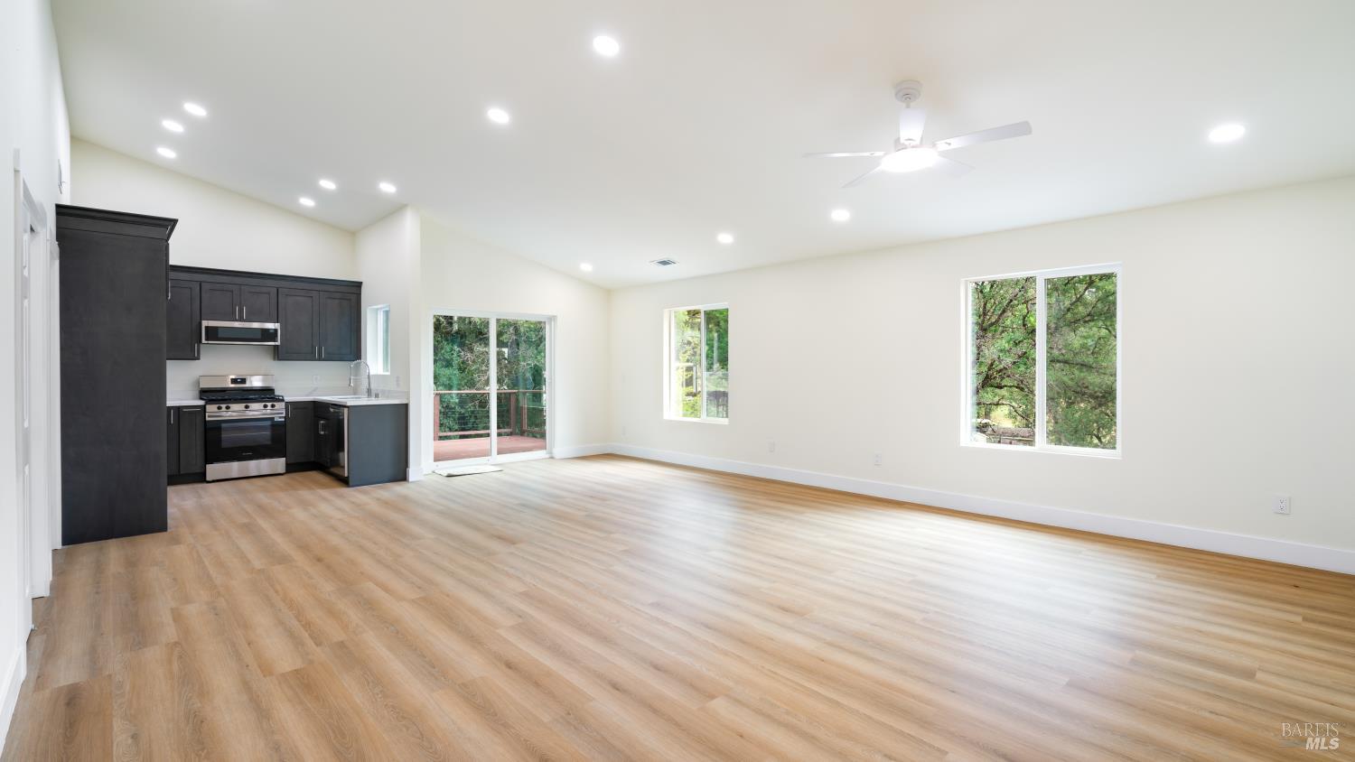 19331 Moon Ridge Road Hidden Valley Lake, CA 95467 - Photo 5 of 44