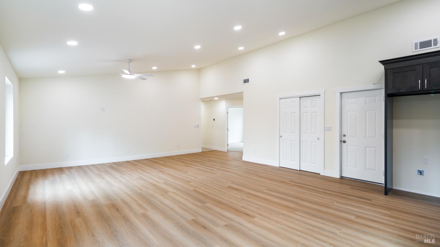 19331 Moon Ridge Road Hidden Valley Lake, CA 95467 - Photo 6 of 44