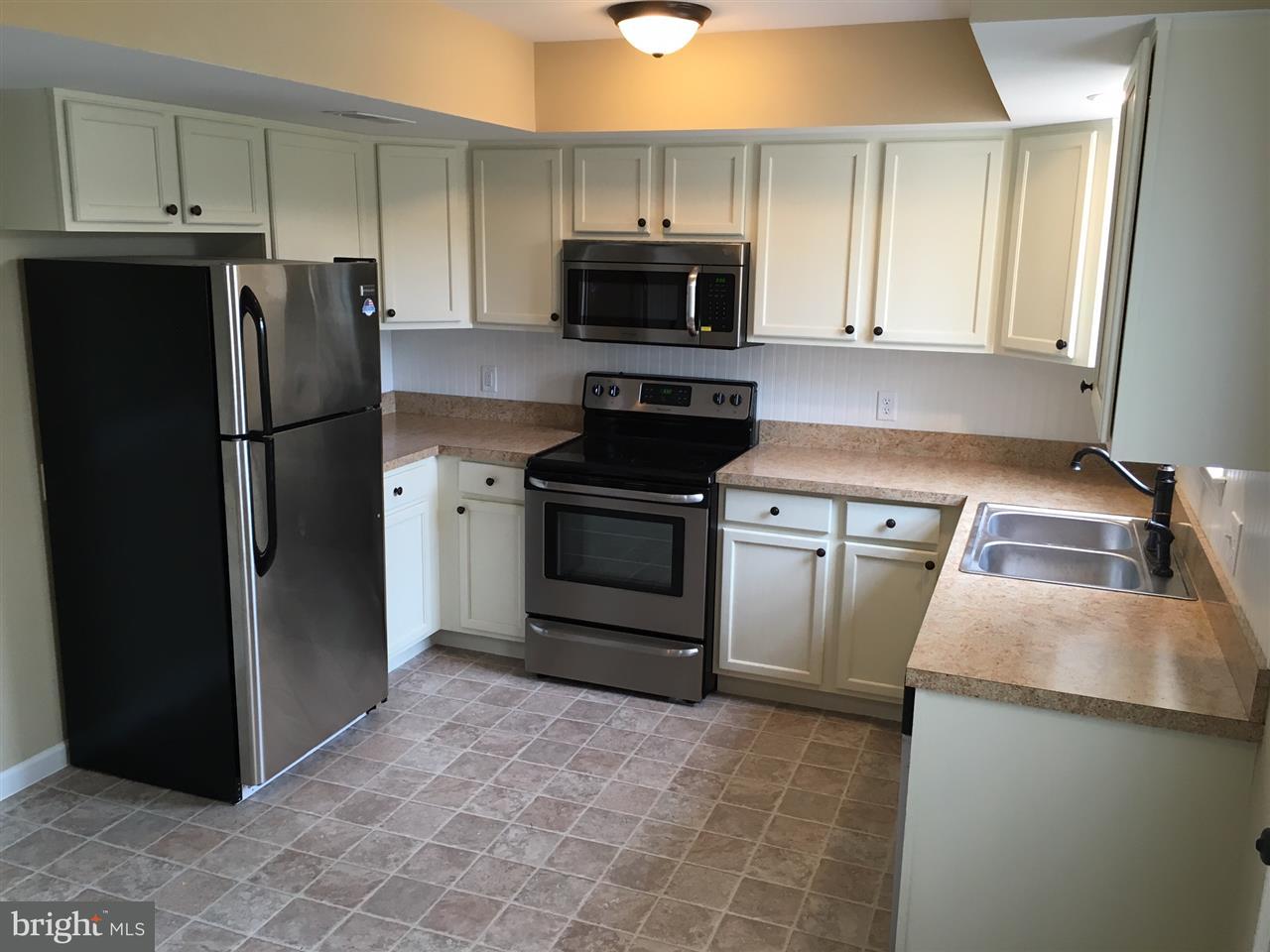 3061 Spectrum Road Dover, PA 17315 - Photo 4 of 15 Gallery Image 4
