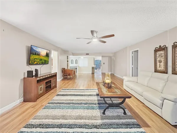 $2,500 | 50 Harbor View Lane, Unit 23, Belleair Bluffs, FL 33770