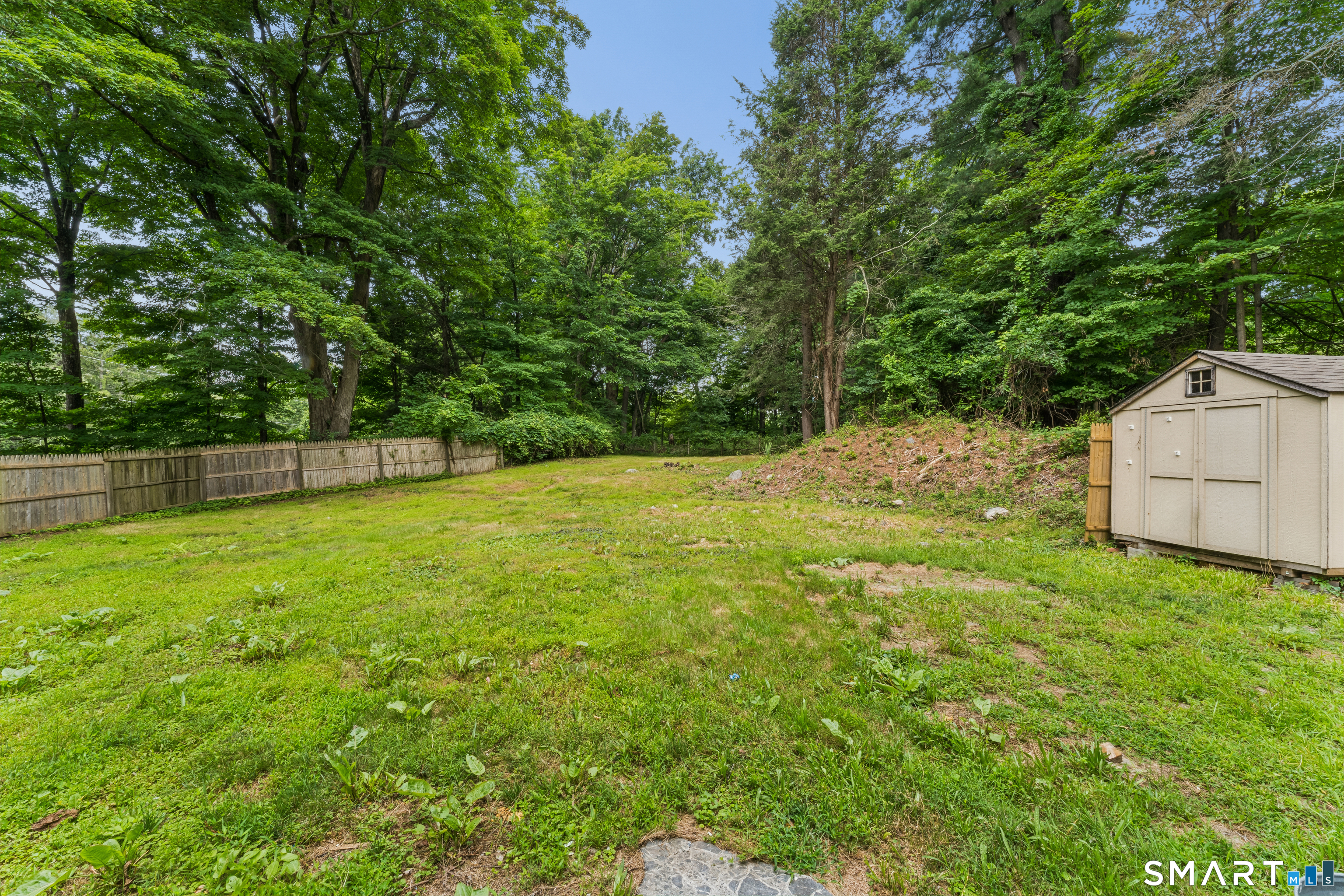 28 Walnut Hill Road Bethel, CT 06801 - Photo 37 of 39