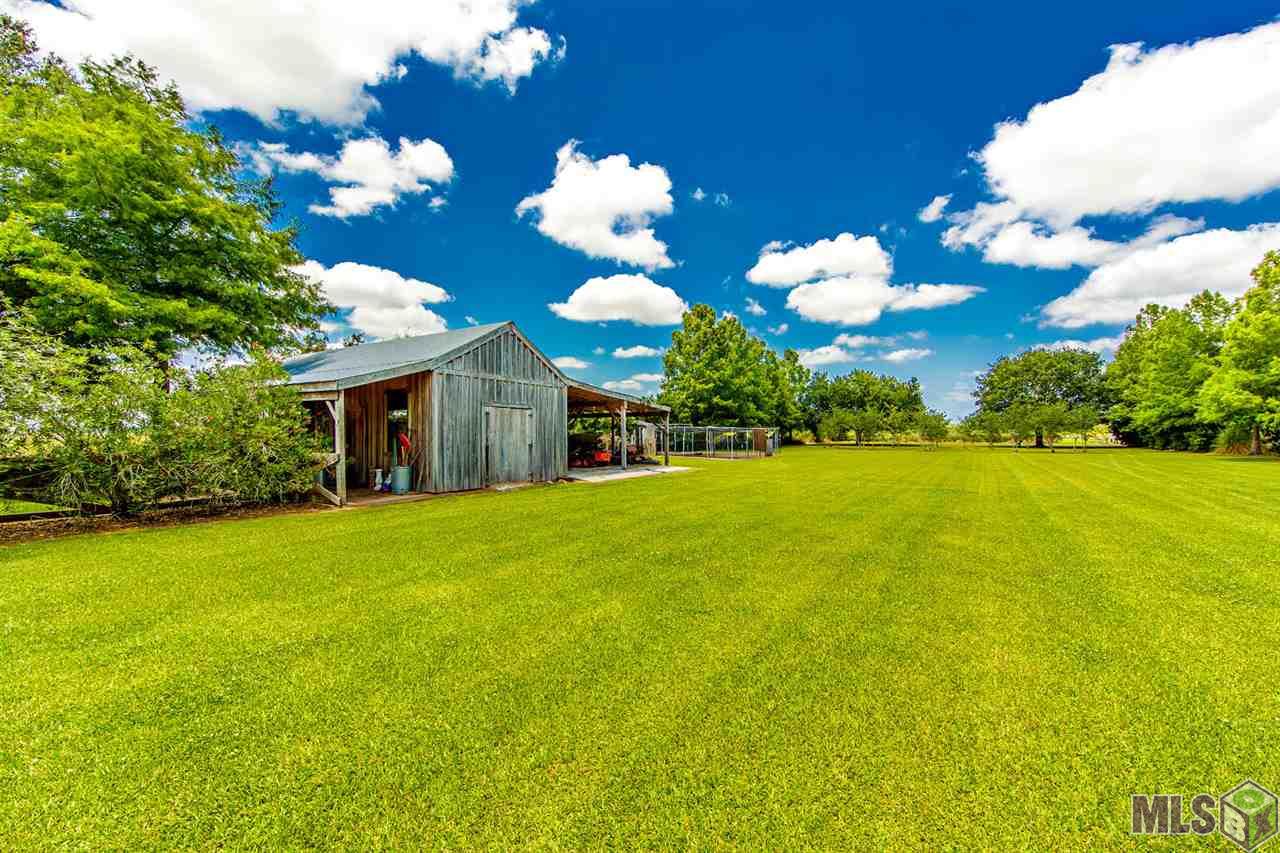 3013 Highway 308 Raceland, LA 70394 - Photo 6 of 25 Barn