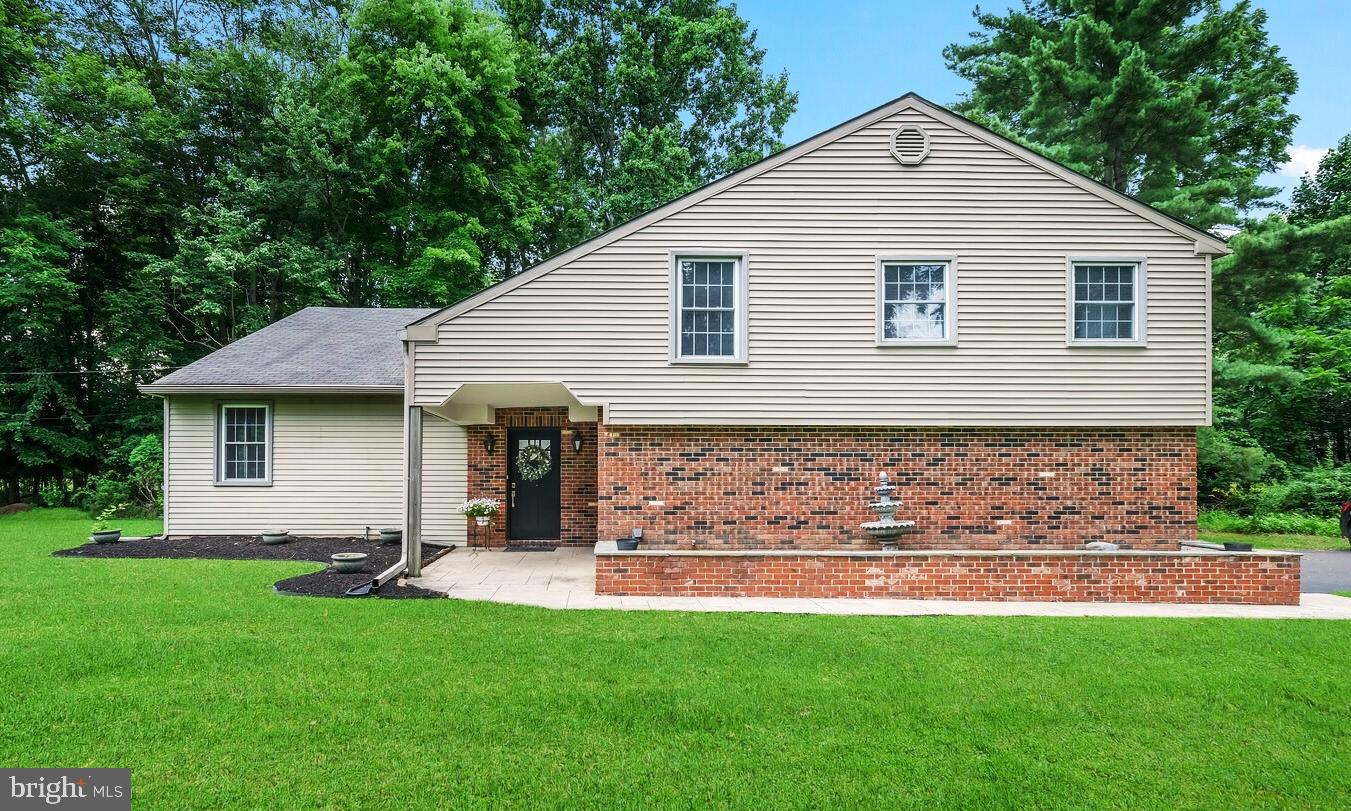 526 Cedar Hill Road Ambler, PA 19002 - Photo 1 of 37 Gallery Image 1