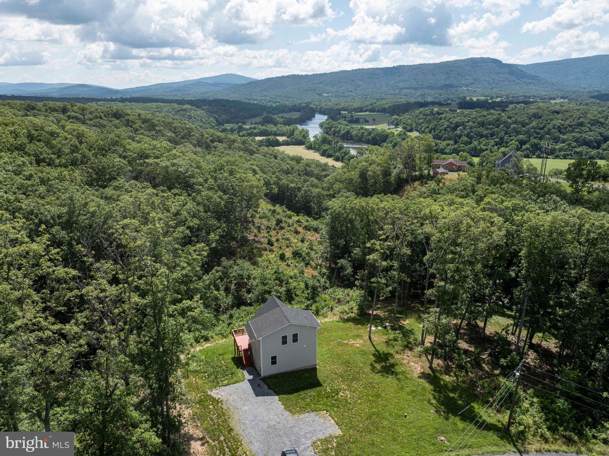 283 Sunset Village Road Front Royal, VA 22630 - Photo 4 of 56