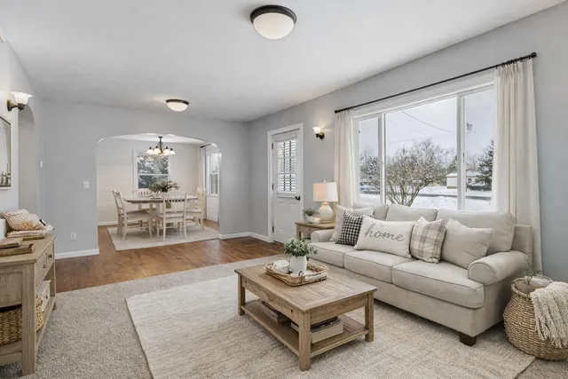 $180,000 | 2059 West County Farm Road, Sheridan, MI 48884