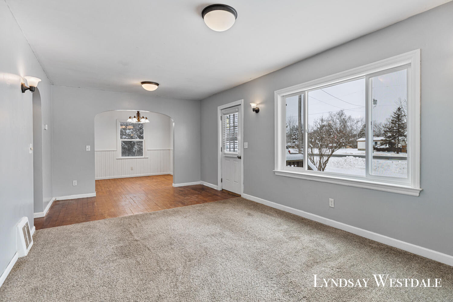 2059 West County Farm Road Sheridan, MI 48884 - Photo 5 of 22 2F9A8746